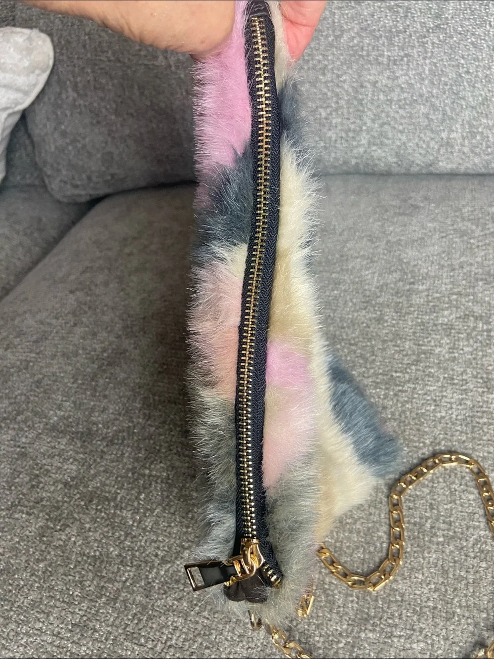 N/A furry bag